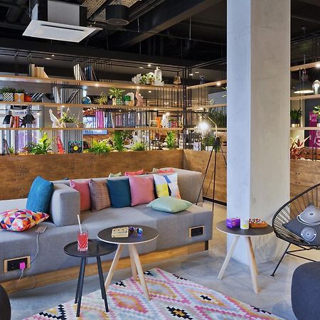 Moxy Berlin Humboldthain Park Экстерьер фото