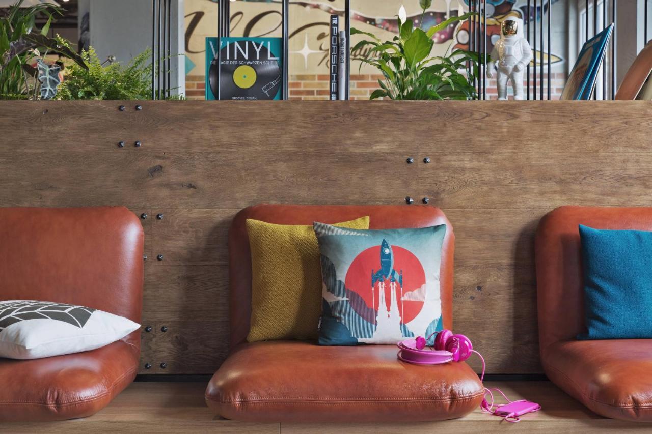 Moxy Berlin Humboldthain Park Экстерьер фото