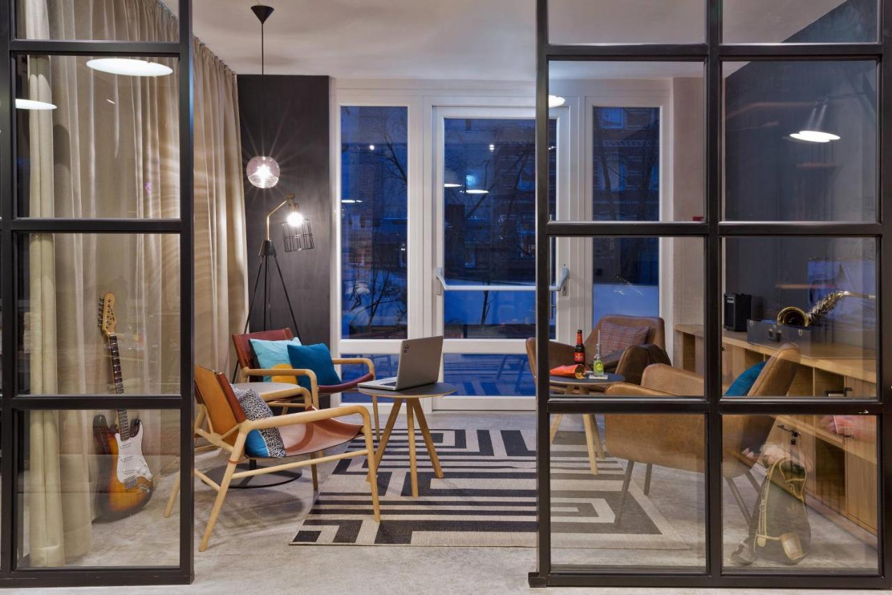 Moxy Berlin Humboldthain Park Экстерьер фото