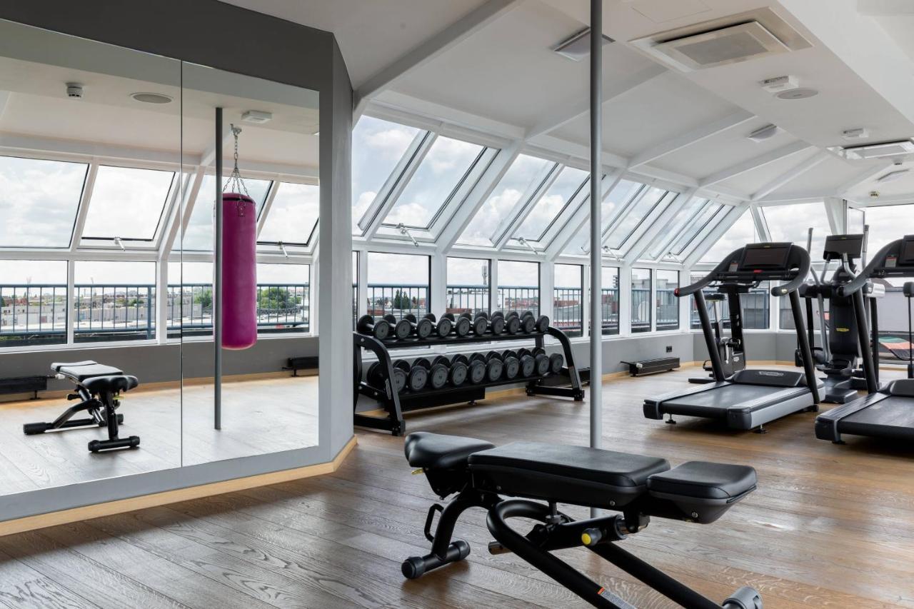 Moxy Berlin Humboldthain Park Экстерьер фото