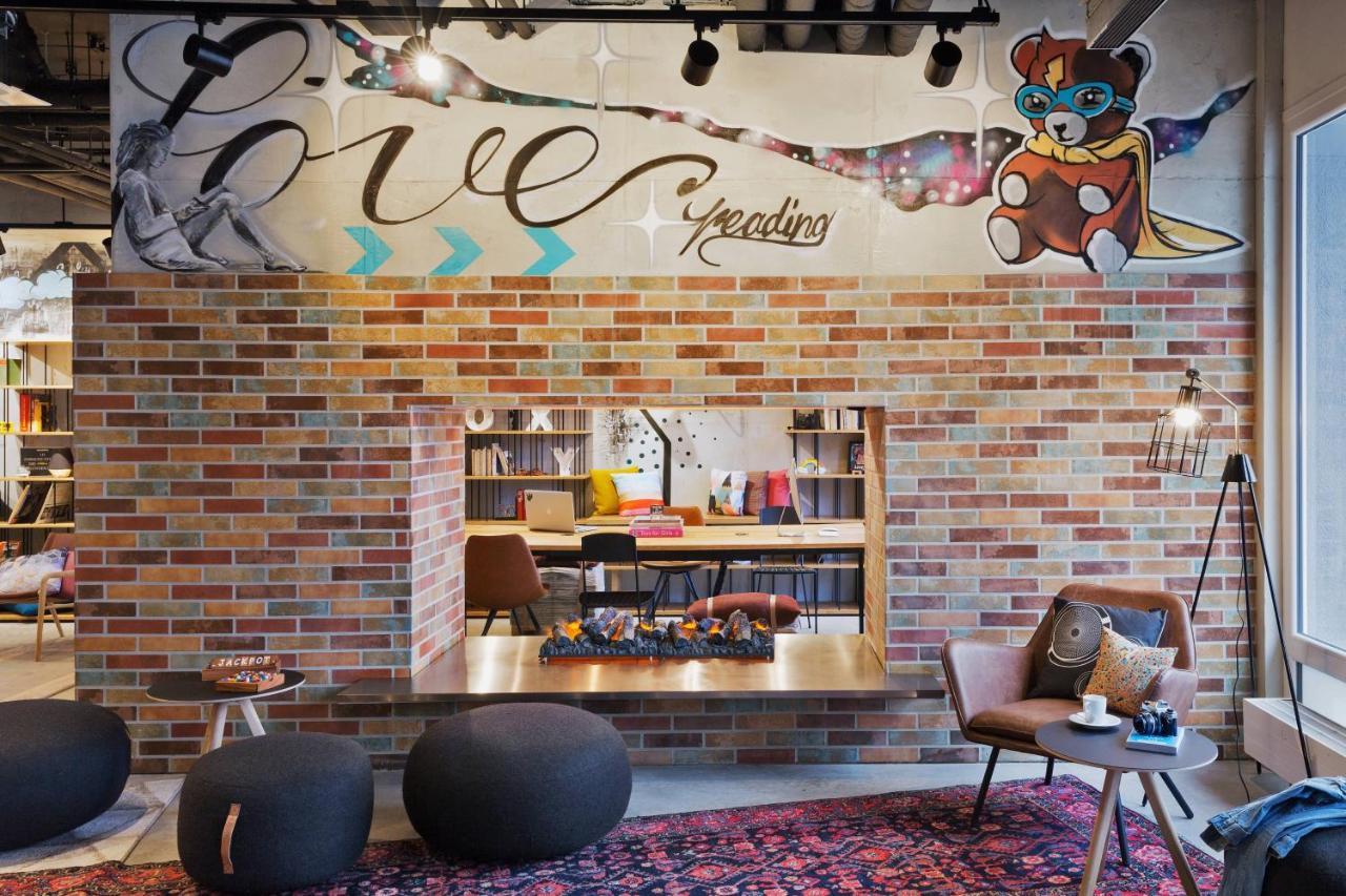Moxy Berlin Humboldthain Park Экстерьер фото