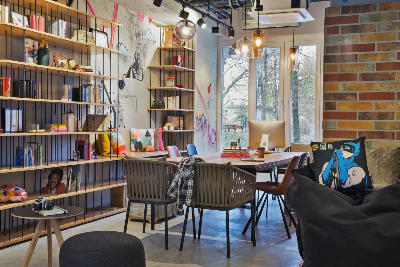 Moxy Berlin Humboldthain Park Экстерьер фото