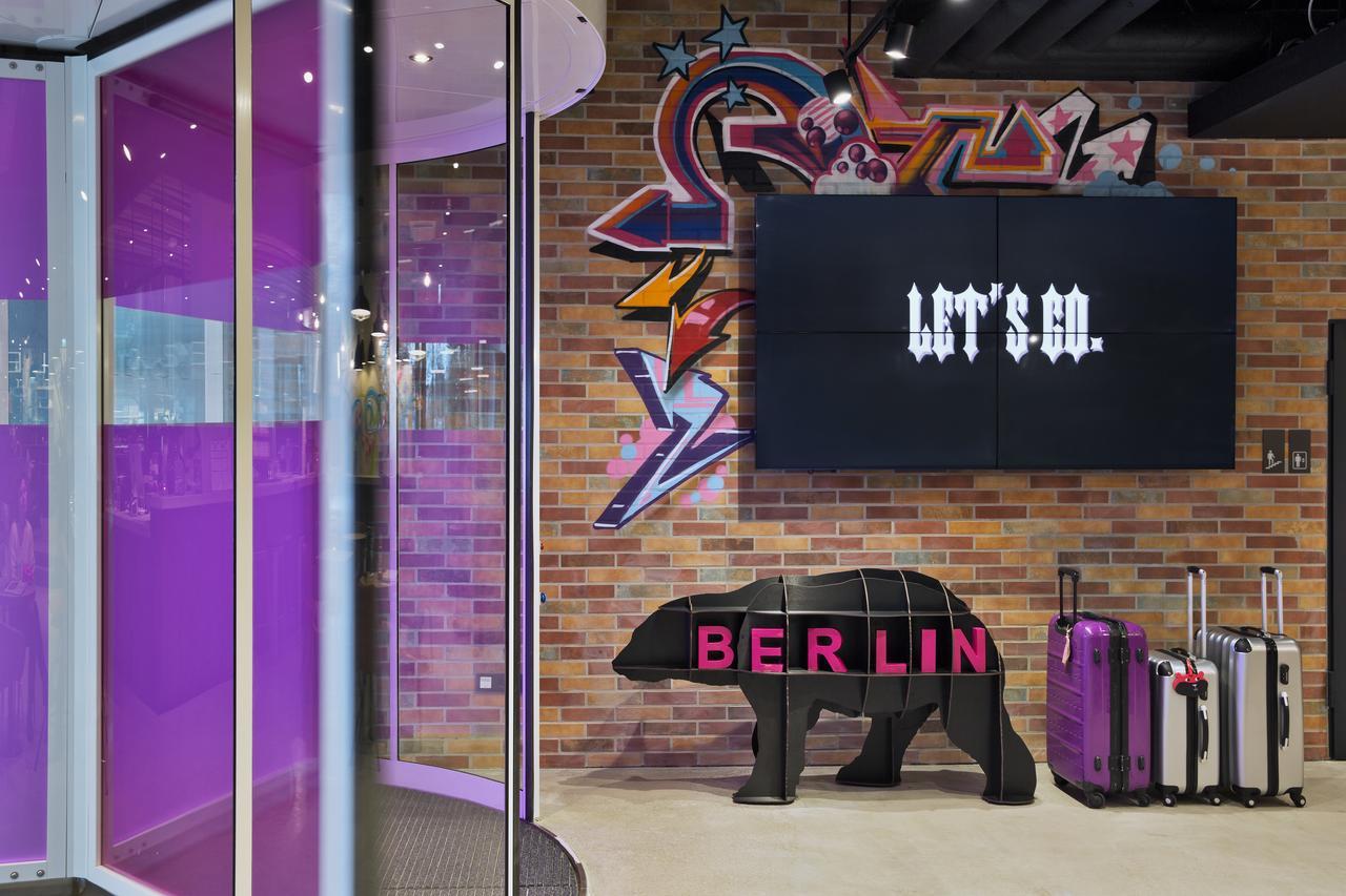 Moxy Berlin Humboldthain Park Экстерьер фото