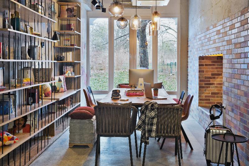 Moxy Berlin Humboldthain Park Экстерьер фото